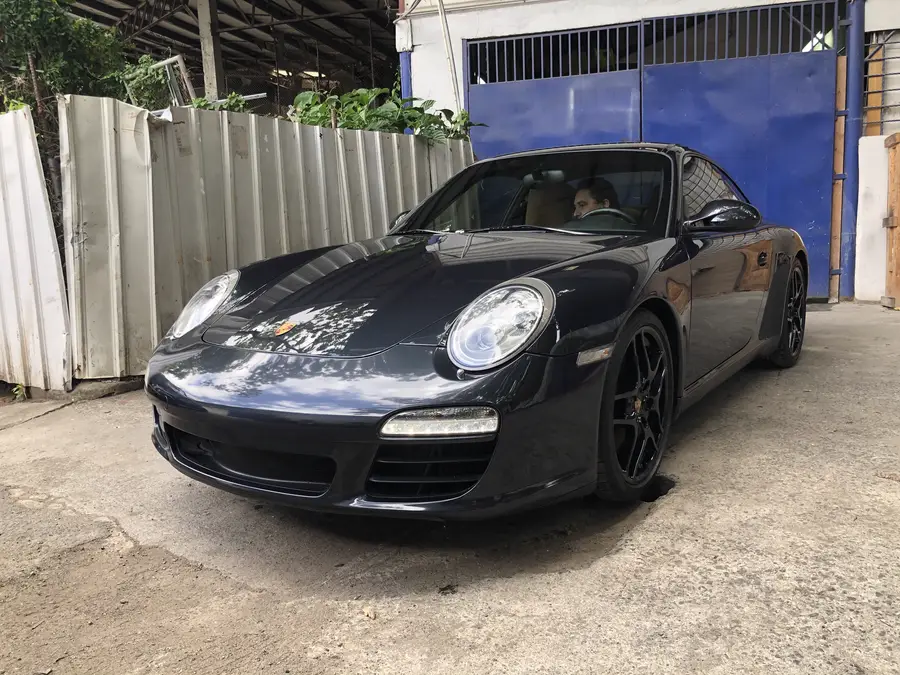 Porsche 911 negro